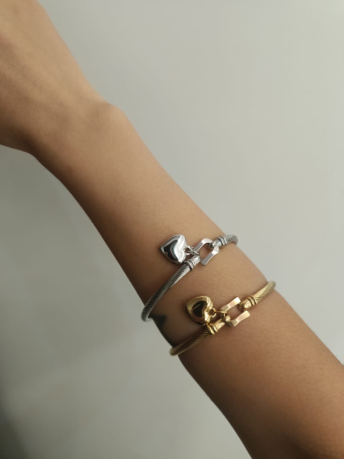 Bracciale rigido lovely
