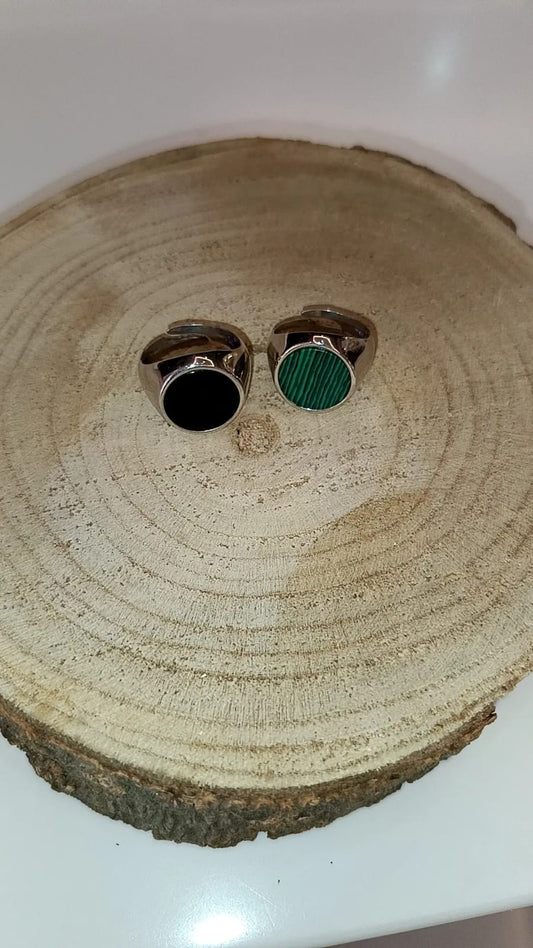 Anello chevalier  "scudo nero" Argento