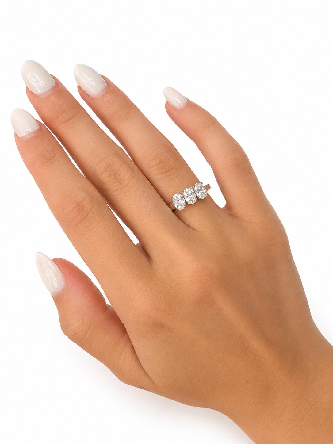 Anello Trilogy Oval