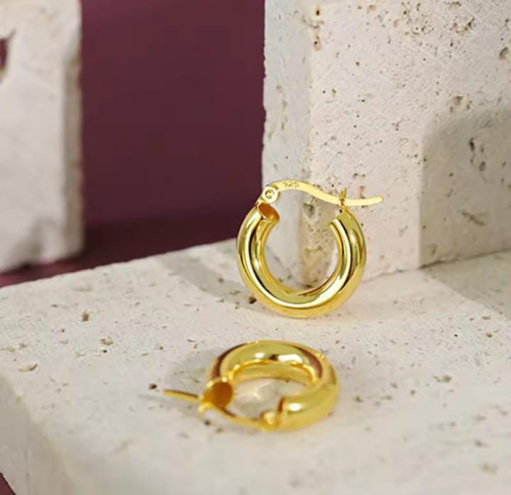ORECCHINI A CERCHIO "QUEEN" PLACCATI ORO