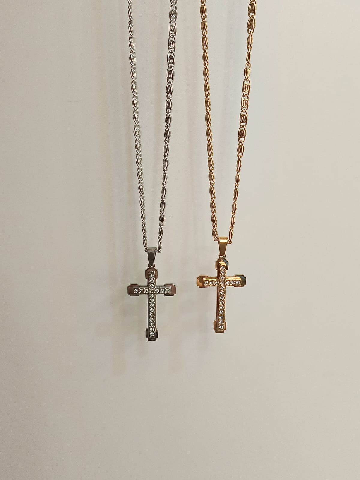 Collana croce zirconata