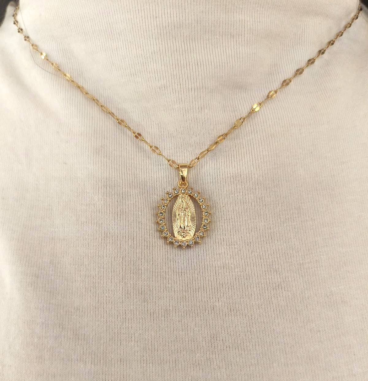 Collana madonnina zirconata