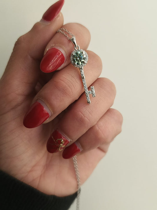 Collana chiave di moissanite argento
