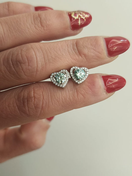 Orecchini cuore di moissanite argento