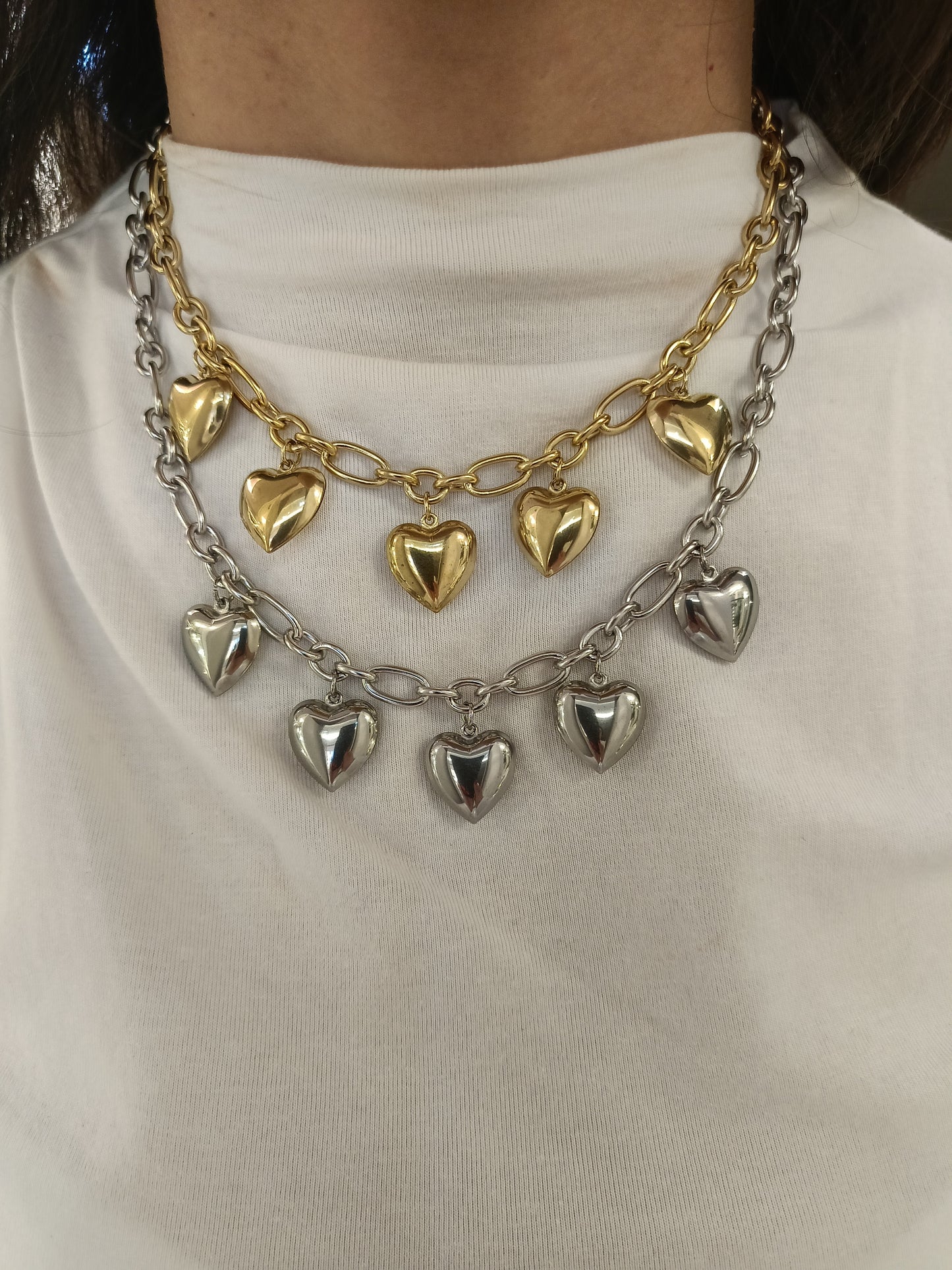 Collana cuori con sonaglio incorporato