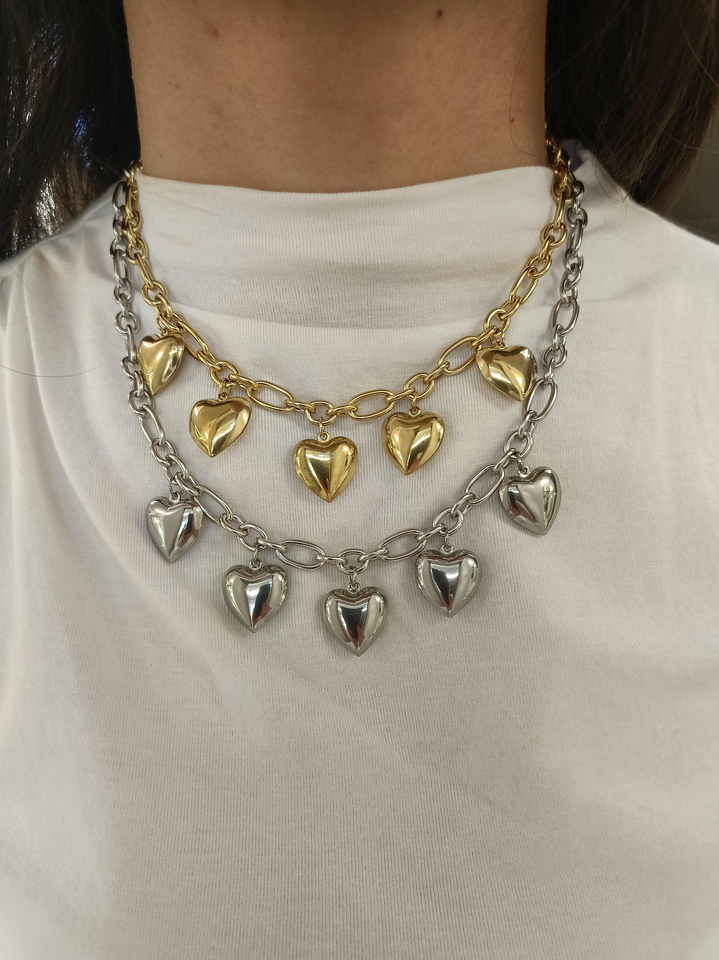 Collana cuori con sonaglio incorporato