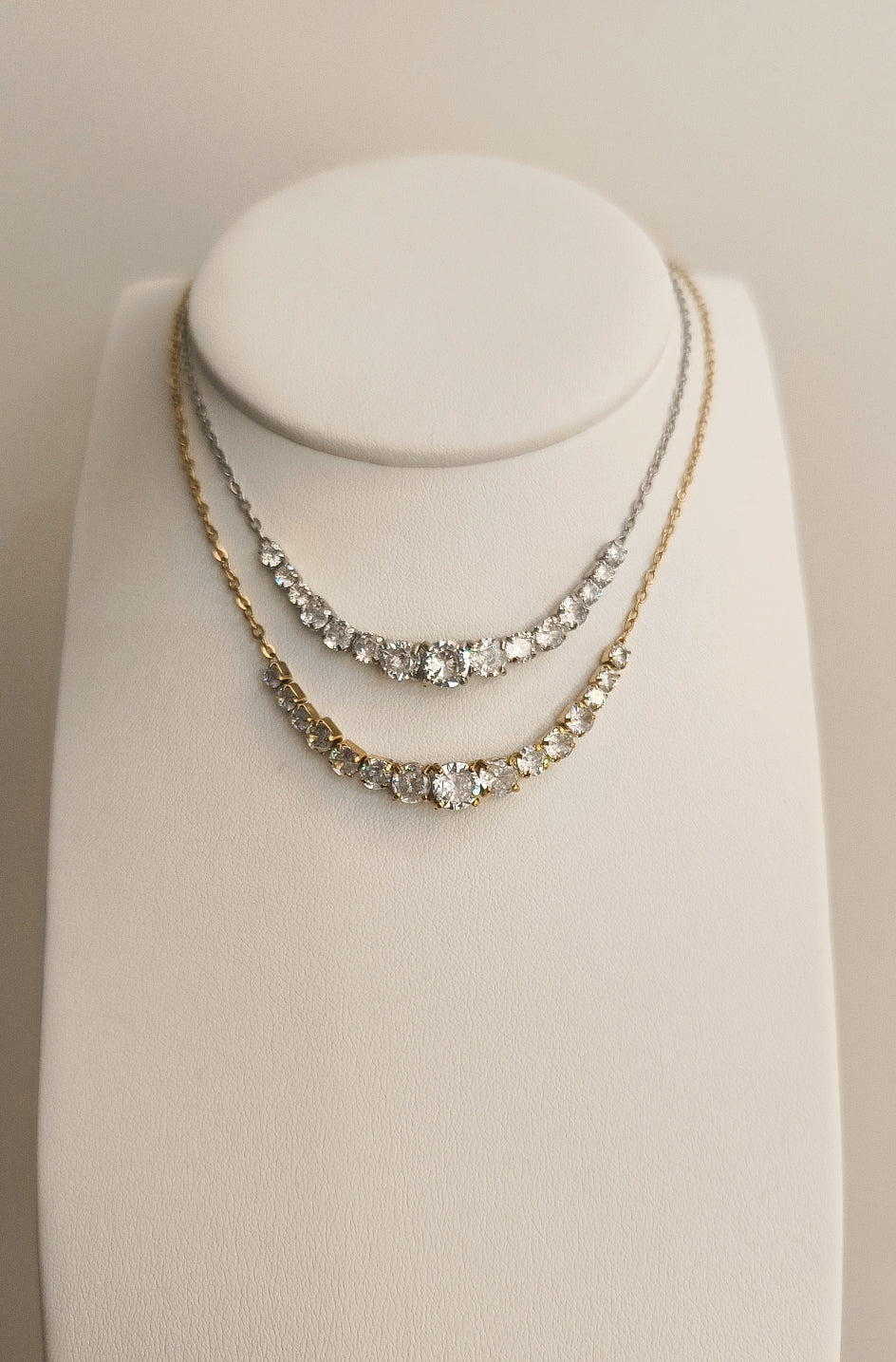 Collana dea lux