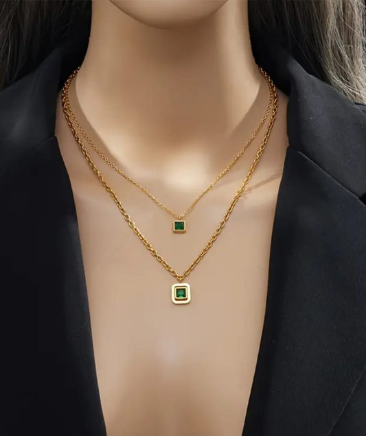 Collana double square