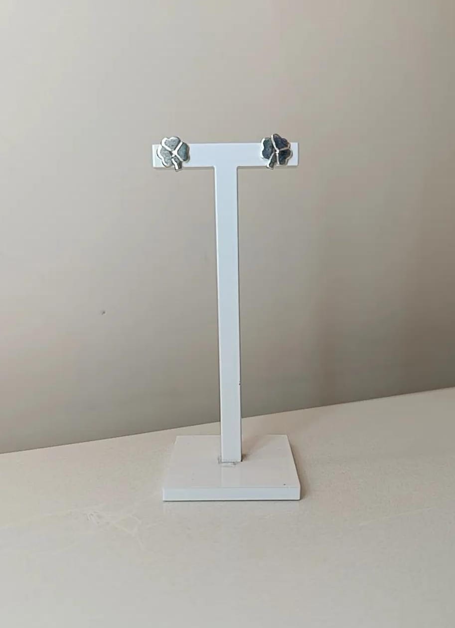 ORECCHINO QUADRIFOGLIO MINIMAL ARGENTO