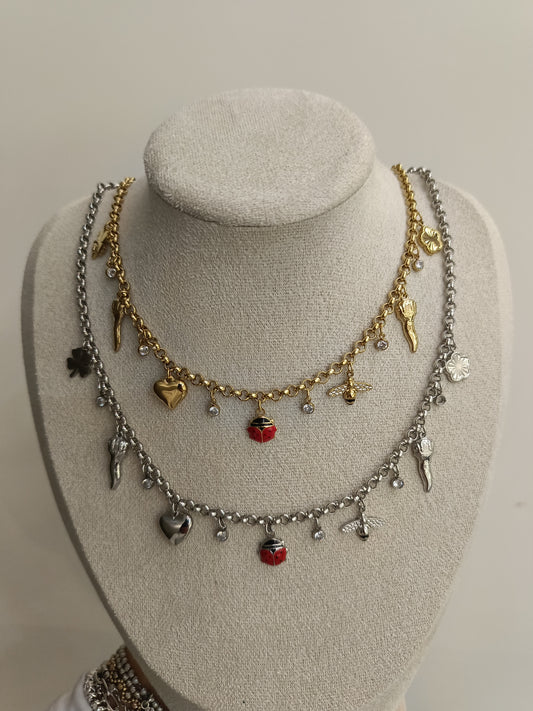Collana multicharm